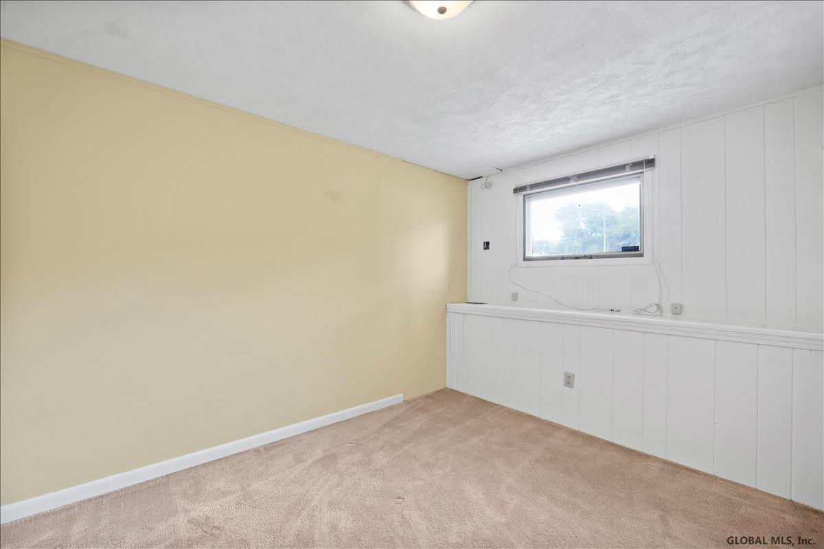 122 Forts Ferry Road Colonie, NY 12110 - Photo 12 of 14 Photo 12