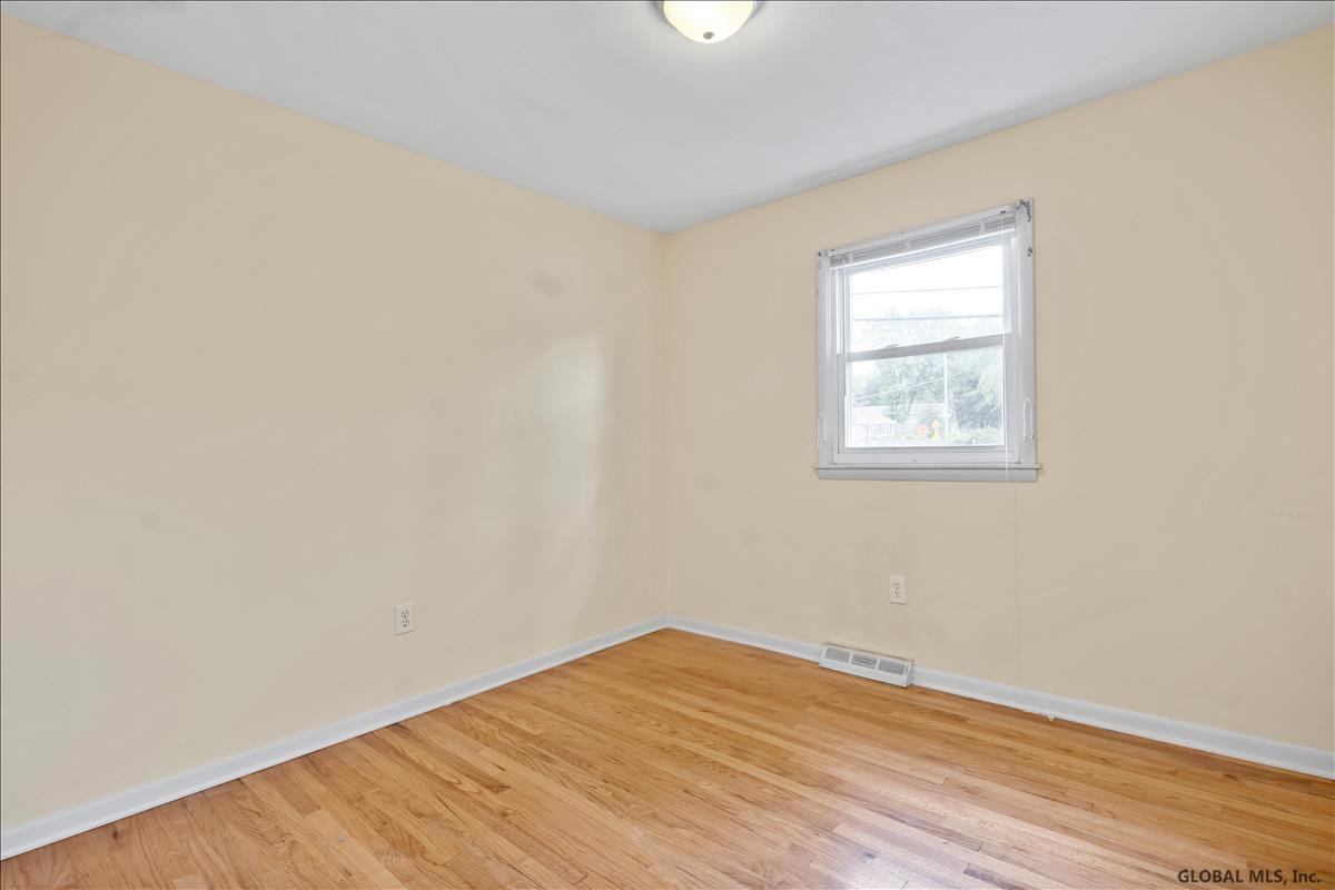 122 Forts Ferry Road Colonie, NY 12110 - Photo 8 of 14 Photo 8