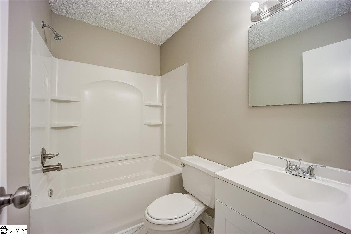 6 Fox Ridge Place Taylors, SC 29687 - Photo 12 of 16 Gallery Image 12