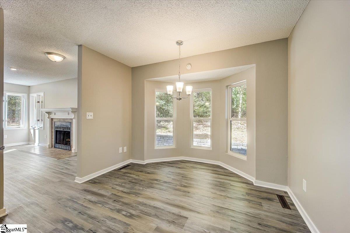 6 Fox Ridge Place Taylors, SC 29687 - Photo 5 of 16 Gallery Image 5