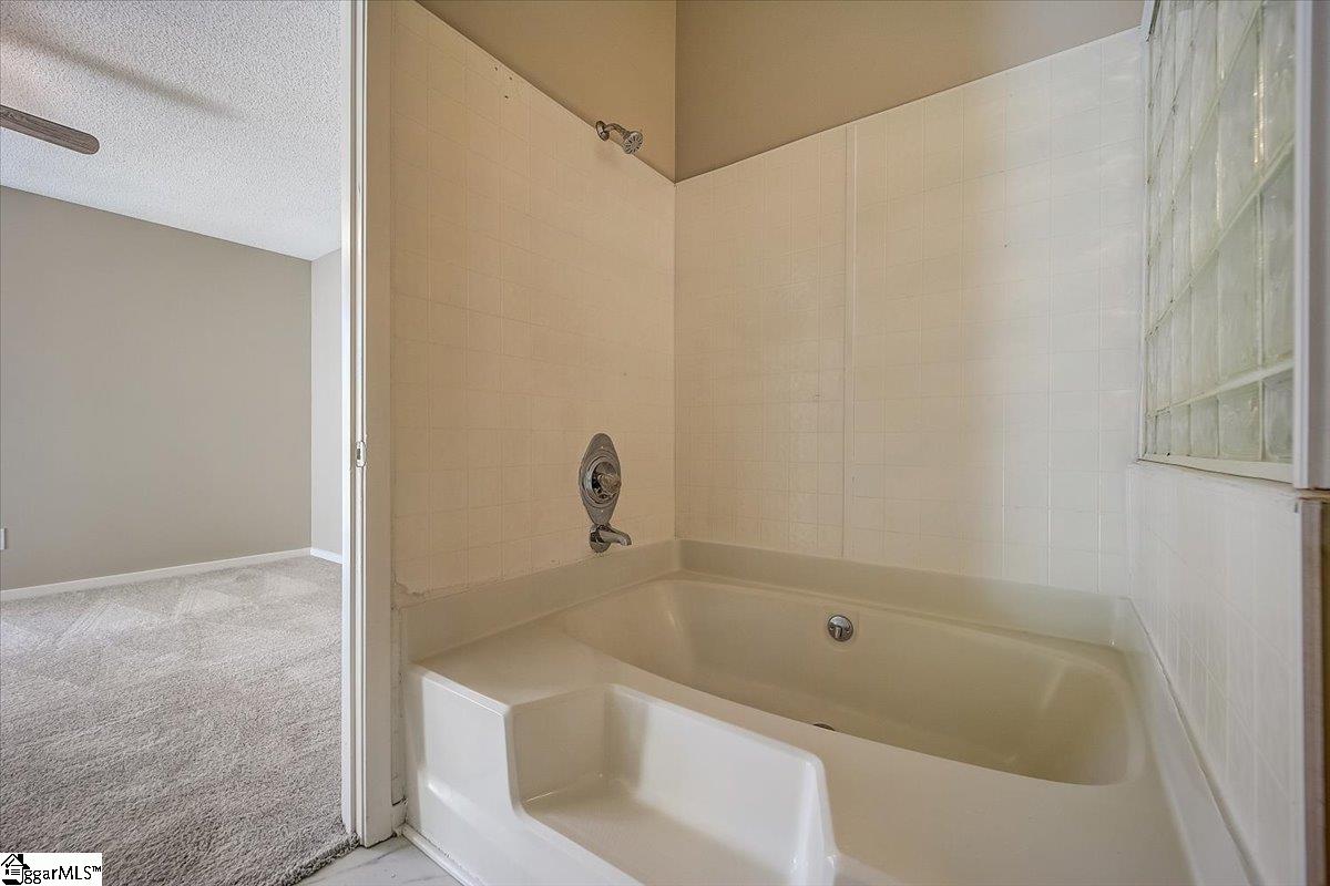 6 Fox Ridge Place Taylors, SC 29687 - Photo 10 of 16 Gallery Image 10