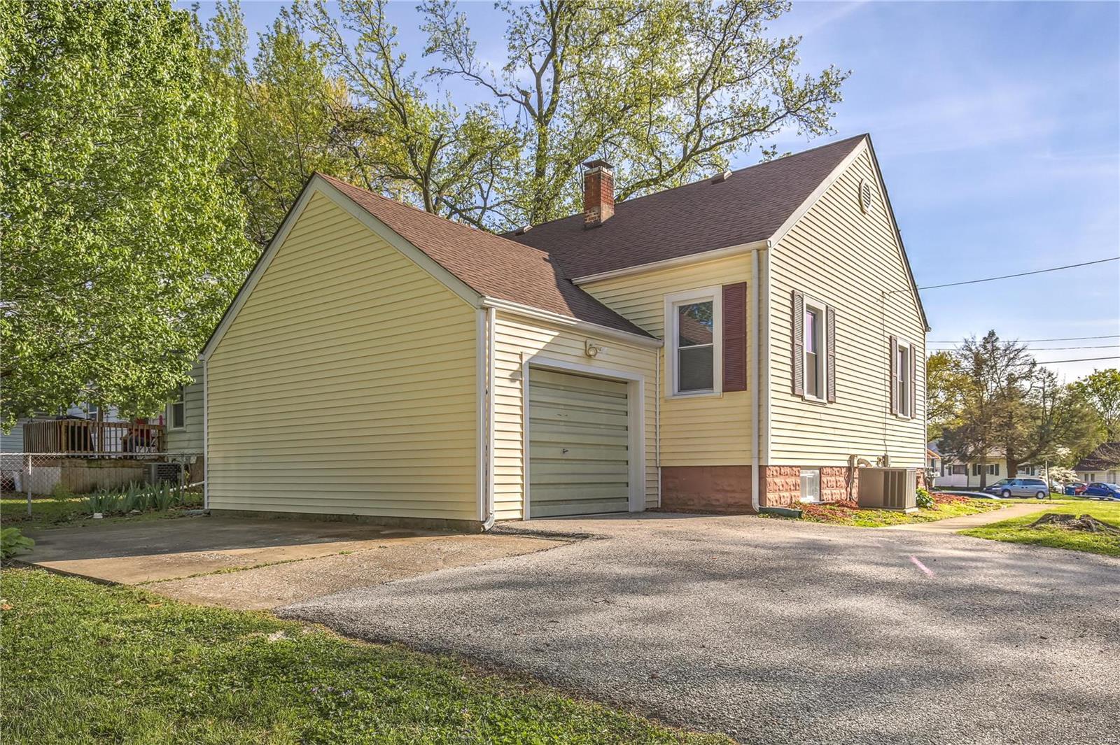 1333 Milton Road Alton, IL 62002 - Photo 18 of 18 Gallery Image 18