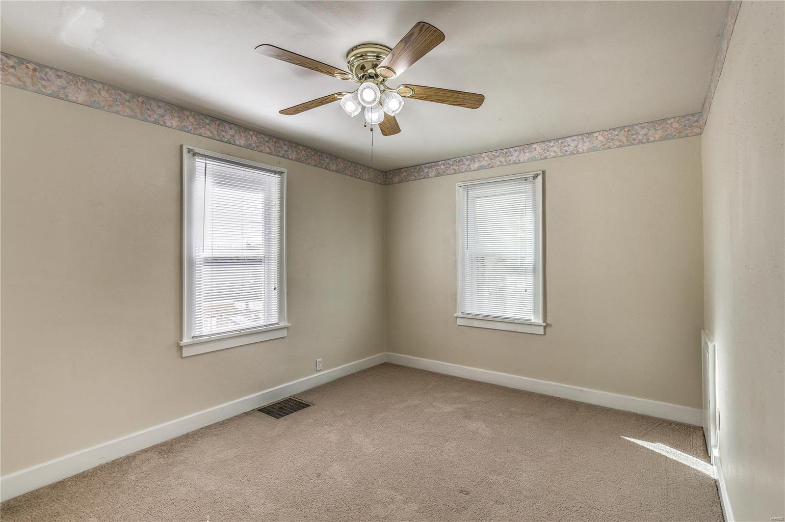 1333 Milton Road Alton, IL 62002 - Photo 9 of 18 Gallery Image 9