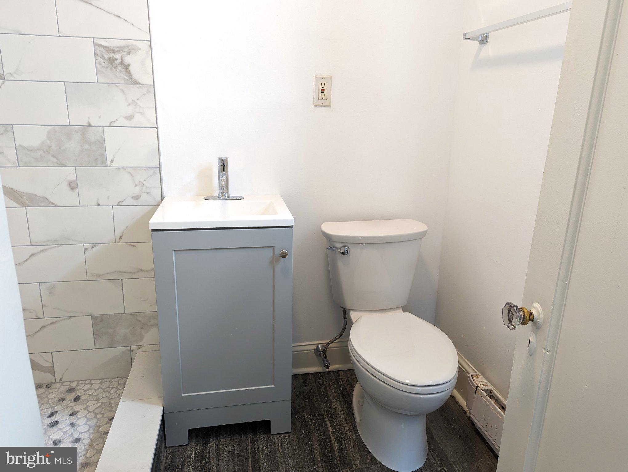 5606 Ridge Avenue, Unit 3B Philadelphia, PA 19128 - Photo 4 of 5 Gallery Image 4