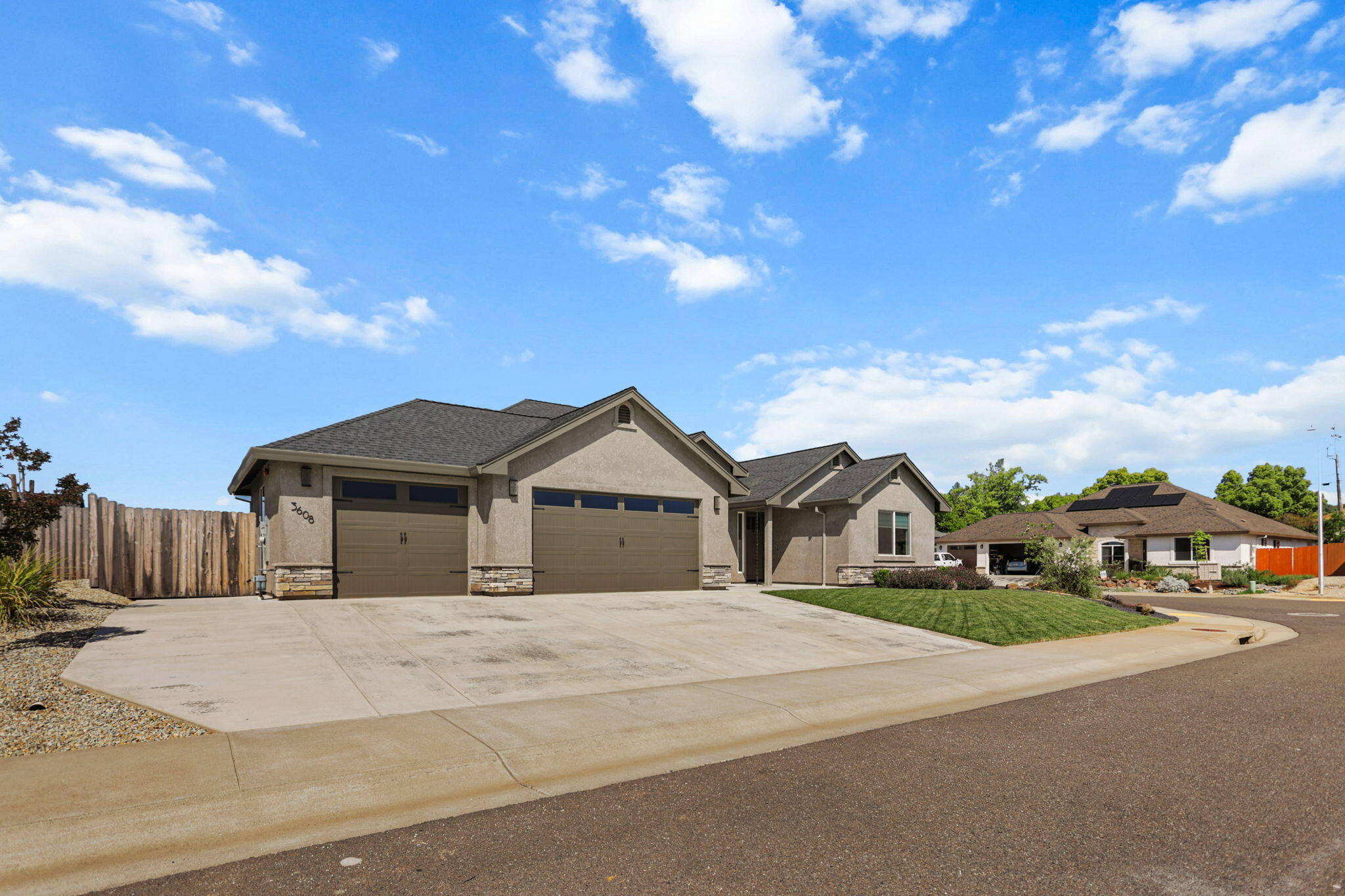 3608 Evert Place Redding, CA 96002 - Photo 2 of 46 45-web-or-mls-8Q0A6848_1