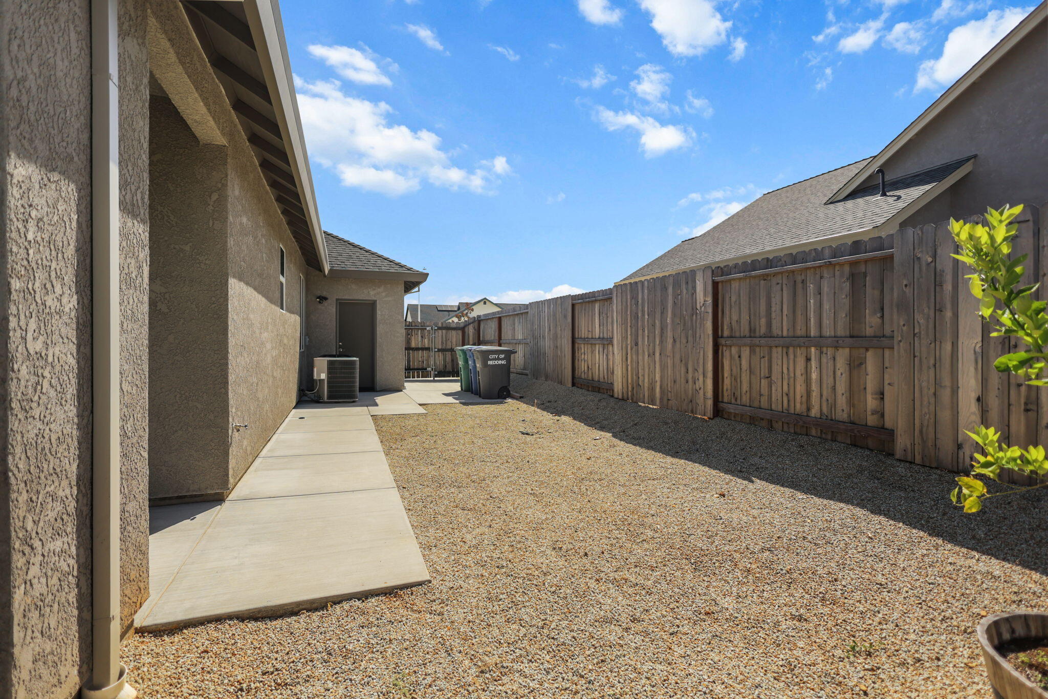 3608 Evert Place Redding, CA 96002 - Photo 41 of 46 39-web-or-mls-8Q0A6818_1