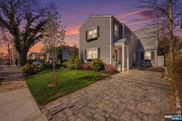 $939,000 | 301 Roosevelt Avenue, Hasbrouck Heights, NJ 07604