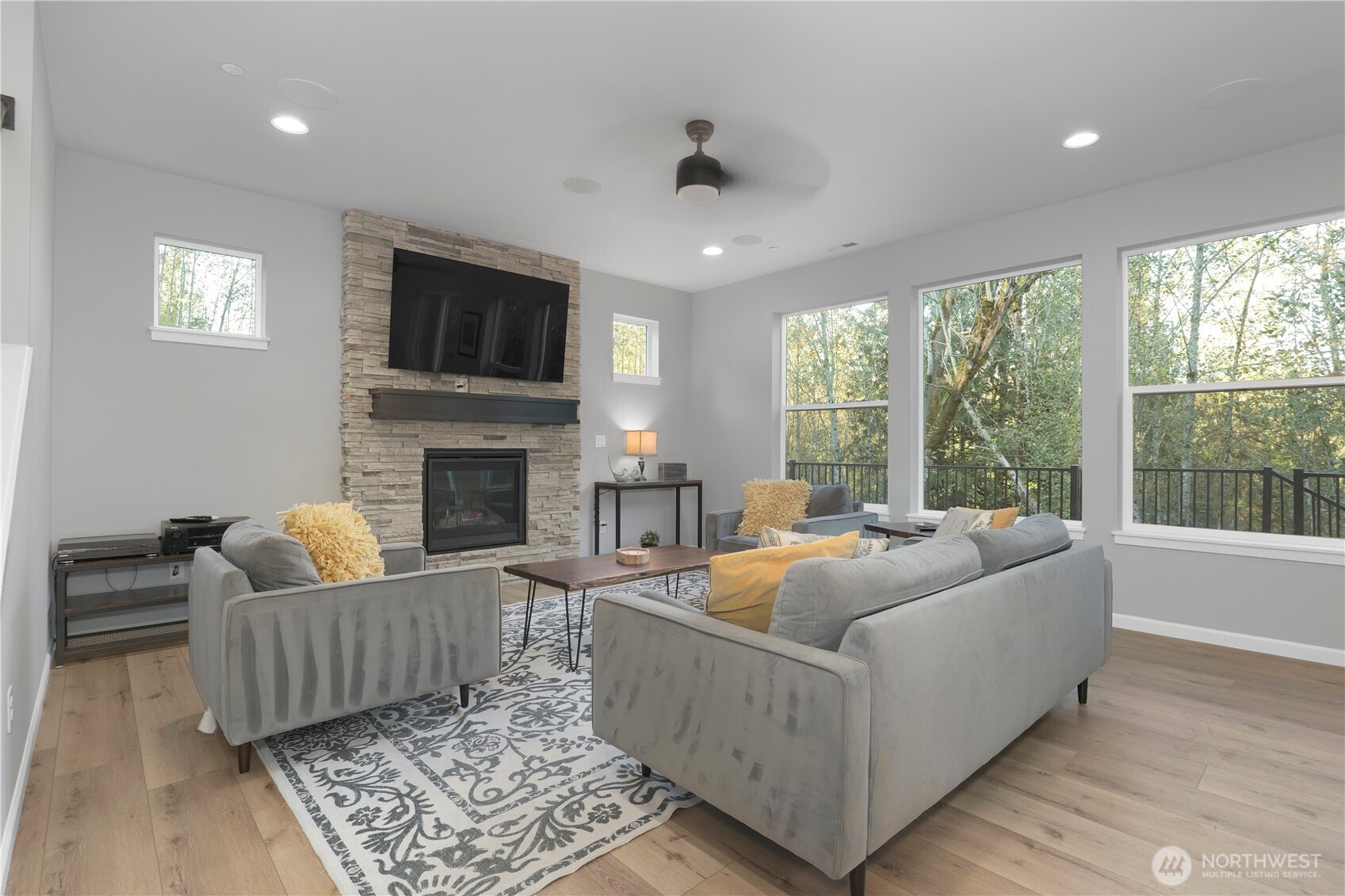 29020 Southeast Issaquah-Fall City Road Fall City, WA 98024 - Photo 11 of 40 Gallery Image 11