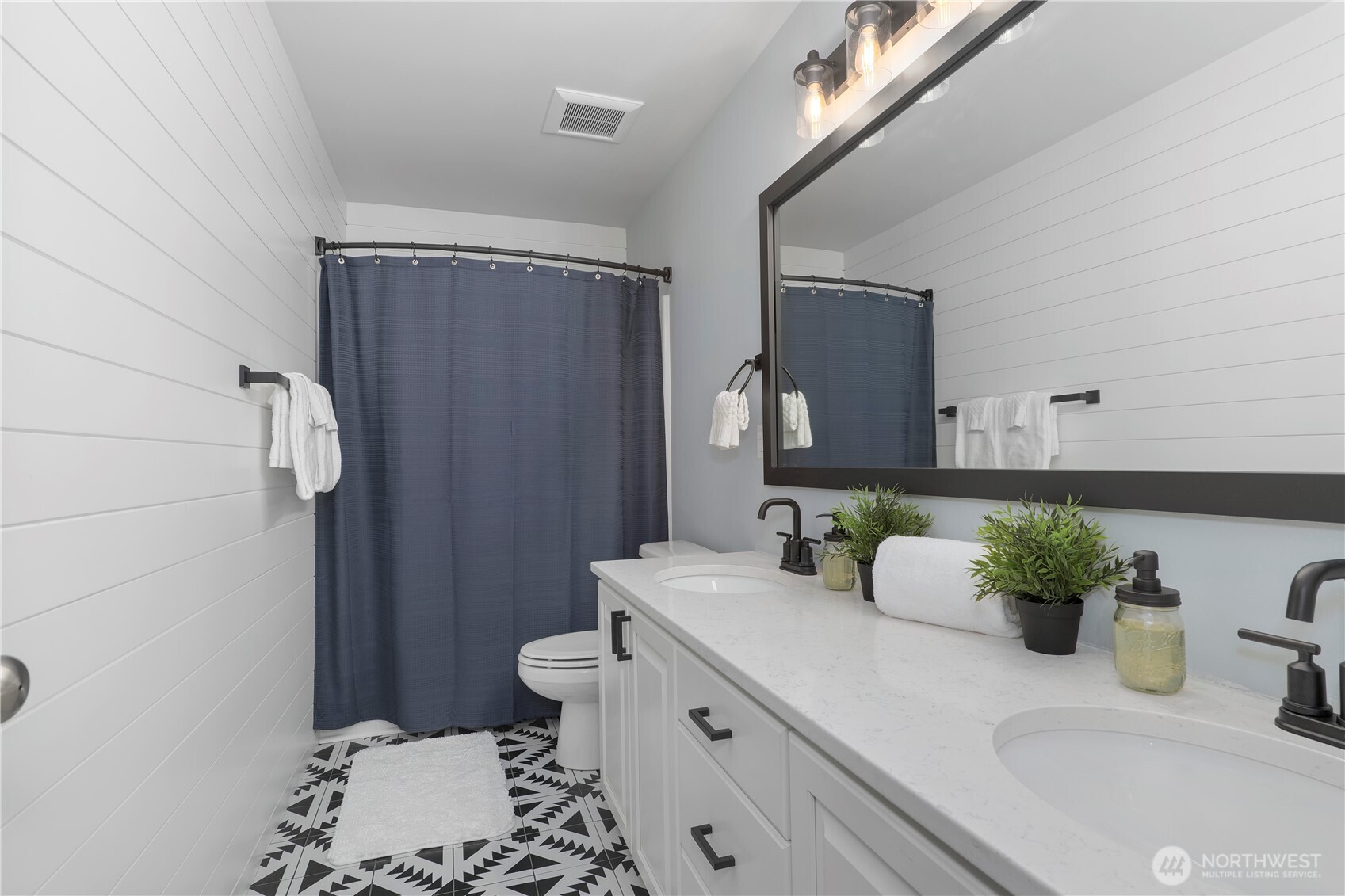 29020 Southeast Issaquah-Fall City Road Fall City, WA 98024 - Photo 21 of 40 Gallery Image 21