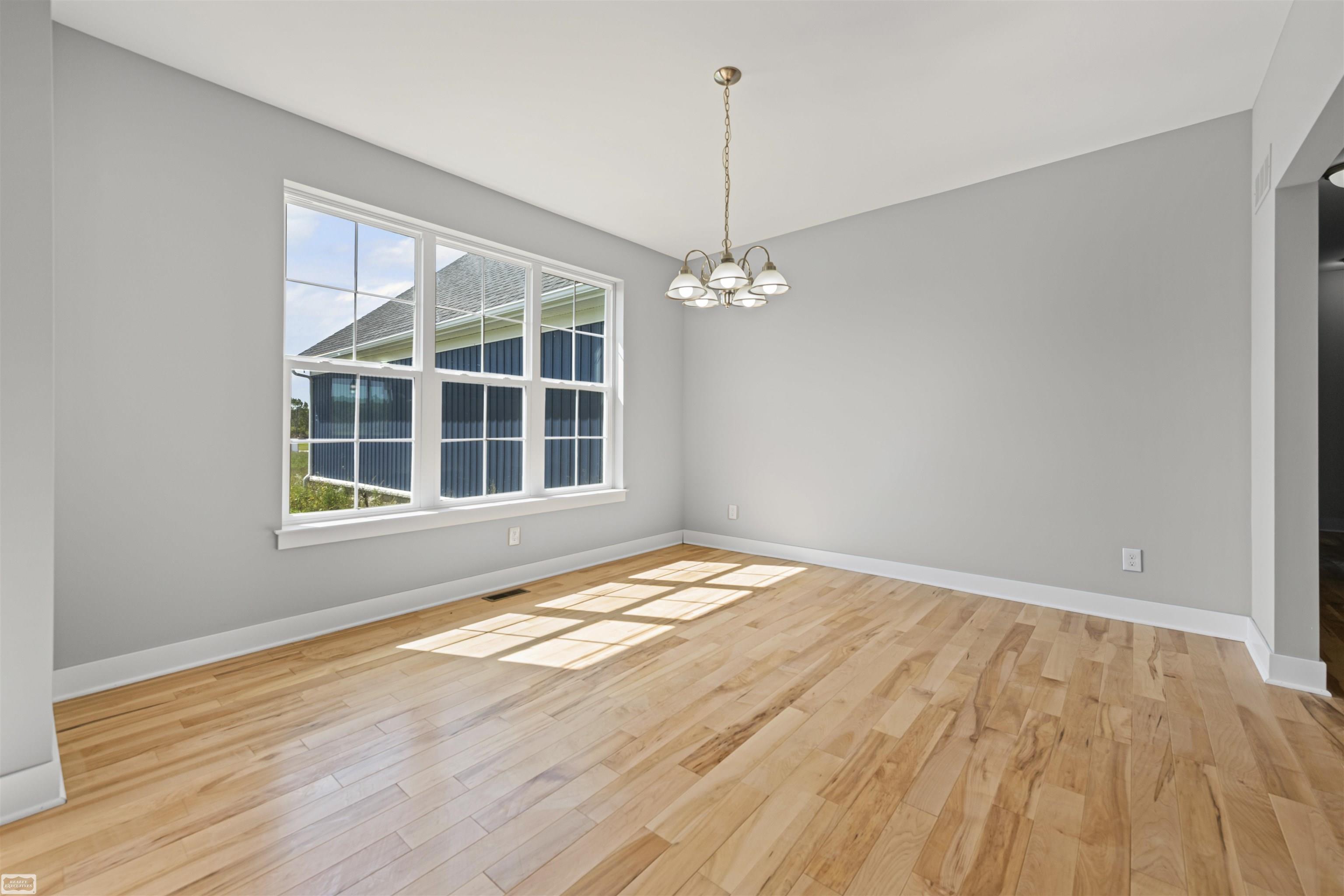 7082 Springborn Road East China, MI 48054 - Photo 18 of 29 50205292-9c020acf-9708-4d16-ba56-988cbf0a0241.JPG