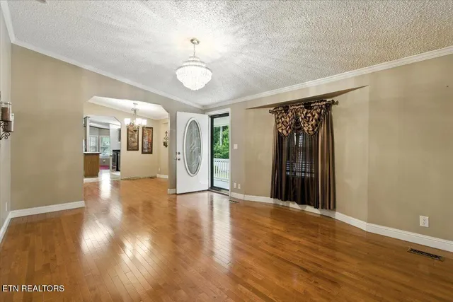 $264,000 | 2953 Highway 119, Pineville, KY 40977