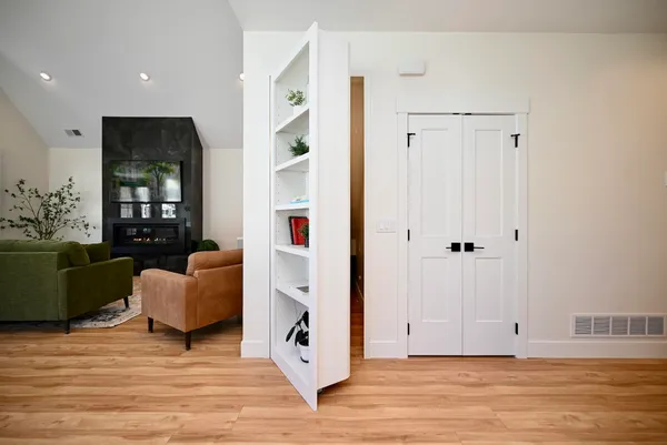 $589,000 | 54 Brickyard Lane, Winona, MN 55987