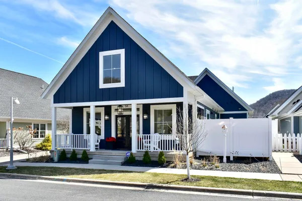 $589,000 | 54 Brickyard Lane, Winona, MN 55987