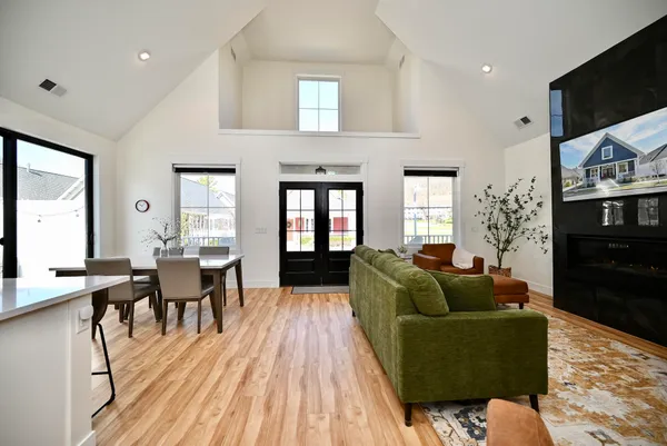 $589,000 | 54 Brickyard Lane, Winona, MN 55987