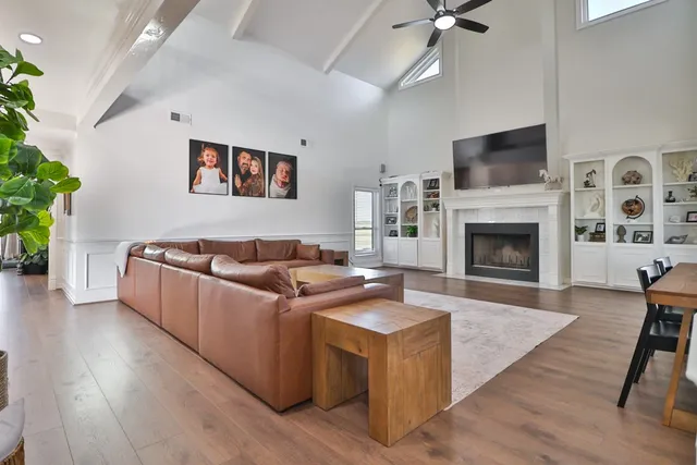 $1,650,000 | 2824 County Road 117, Giddings, TX 78942