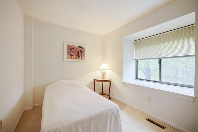 $740,000 | 24 Concord Greene, Unit 7, Concord, MA 01742