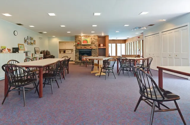 $740,000 | 24 Concord Greene, Unit 7, Concord, MA 01742