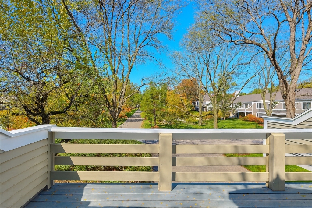 24 Concord Greene, Unit 7 Concord, MA 01742 - Photo 4 of 41