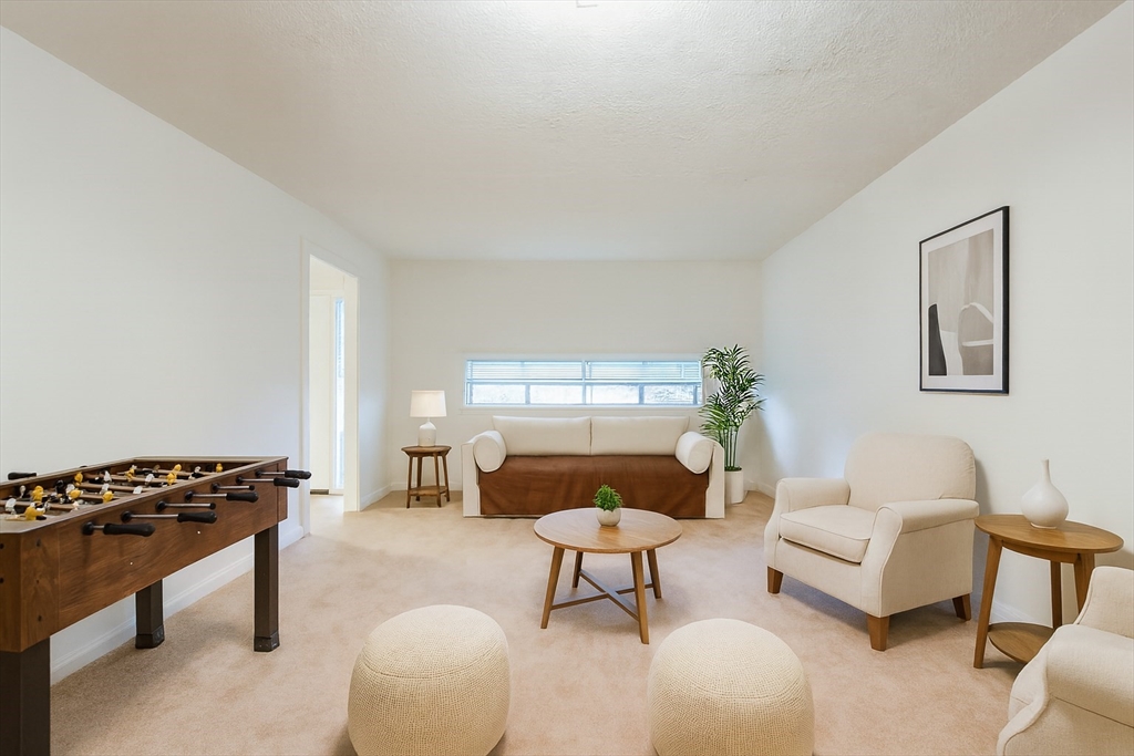 24 Concord Greene, Unit 7 Concord, MA 01742 - Photo 7 of 41