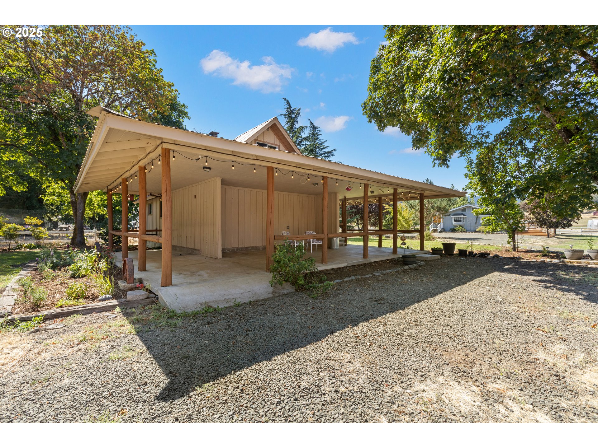 721 Cole Road Oakland, OR 97462 - Photo 22 of 48