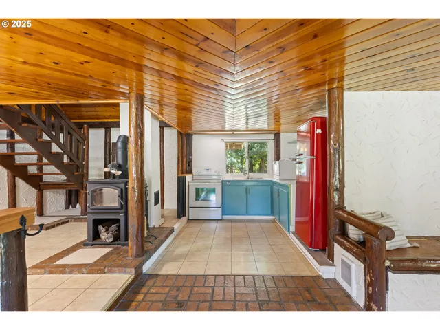 $620,000 | 721 Cole Road, Oakland, OR 97462