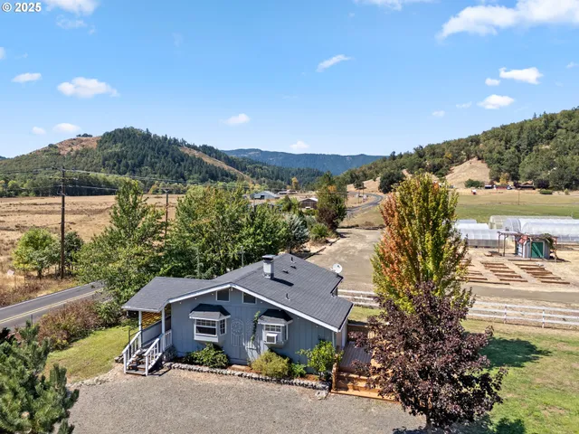 $620,000 | 721 Cole Road, Oakland, OR 97462