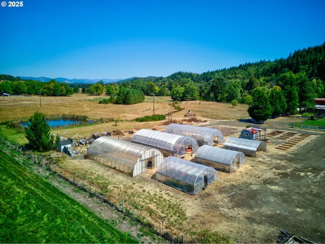$620,000 | 721 Cole Road, Oakland, OR 97462