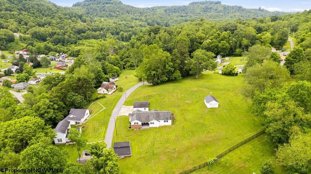 573 Rosemont School Road Bridgeport, WV 26330 - Photo 8 of 50 Gallery Image 8
