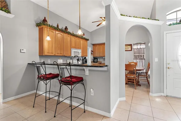 $325,000 | 93 Fairway Circle, Umatilla, FL 32784