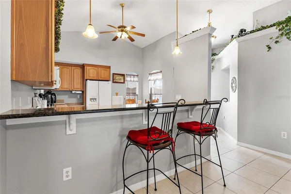 $325,000 | 93 Fairway Circle, Umatilla, FL 32784