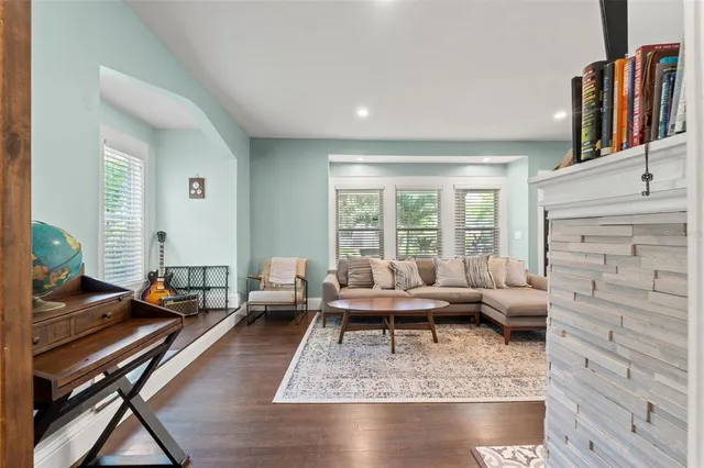 $935,000 | 1170 24th Avenue North, St. Petersburg, FL 33704