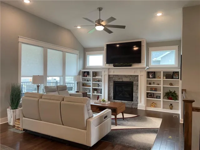 $545,950 | 32286 West 165th Street, Gardner, KS 66030