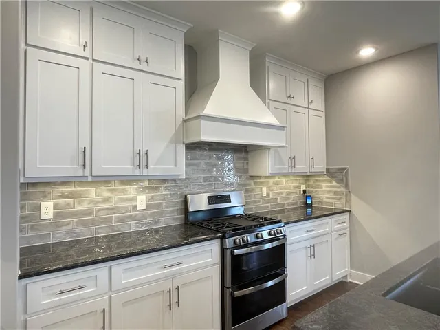 $545,950 | 32286 West 165th Street, Gardner, KS 66030