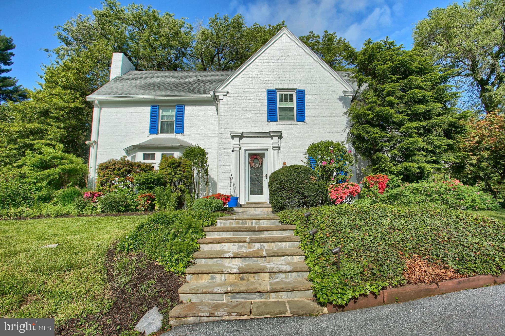 2406 Valley Road Harrisburg, PA 17104 - Photo 1 of 28 Front View