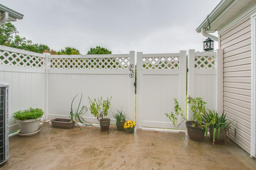 2014 Shaylin Loop Antioch, TN 37013 - Photo 23 of 25 Gallery Image 23