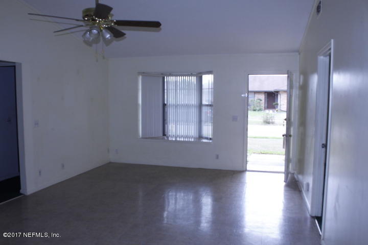 7895 Gulf Road South Jacksonville, FL 32244 - Photo 12 of 16 _MG_4016