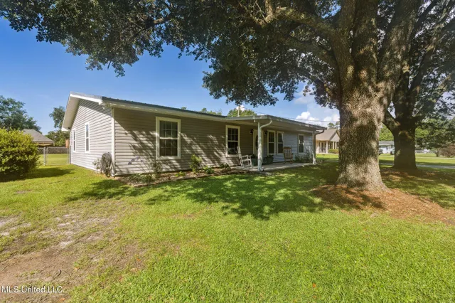 $410,000 | 480 St Charles Street, Bay St. Louis, MS 39520