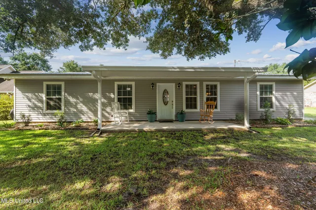 $410,000 | 480 St Charles Street, Bay St. Louis, MS 39520