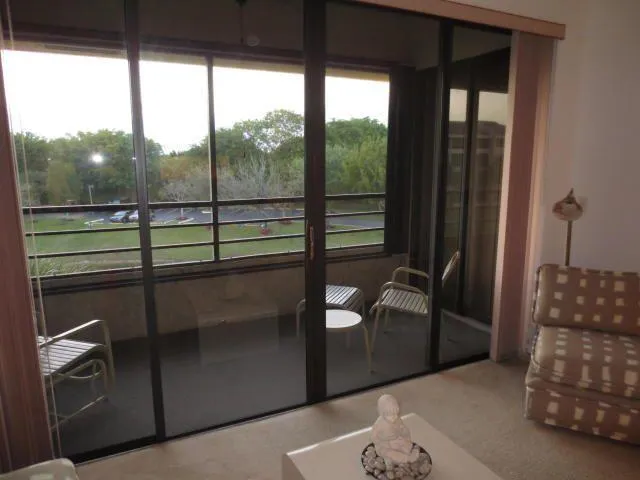 $2,500 | 7535 La Paz Boulevard, Unit 307, Boca Raton, FL 33433