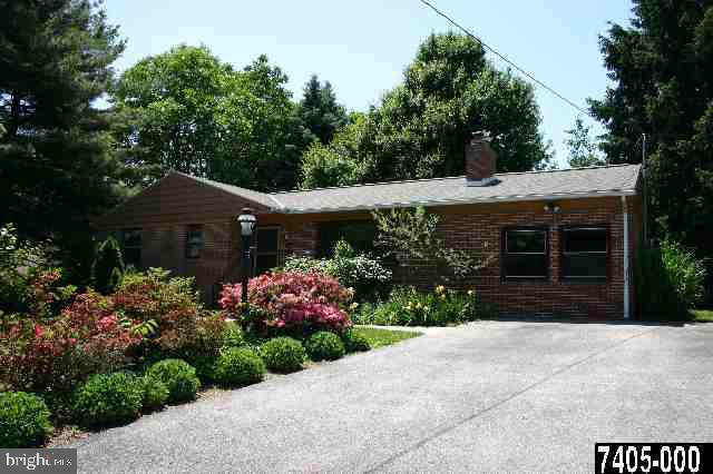 2411 Pine Grove Road York, PA 17403 - Photo 1 of 1 Gallery Image 1