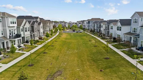 $425,000 | 8081 Arrowwood Lane North, Maple Grove, MN 55369