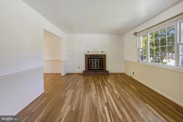 $4,000 | 11817 Charen Lane, Potomac, MD 20854