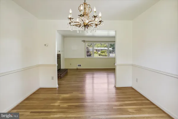 $4,000 | 11817 Charen Lane, Potomac, MD 20854