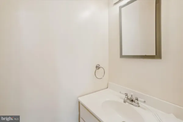 $4,000 | 11817 Charen Lane, Potomac, MD 20854