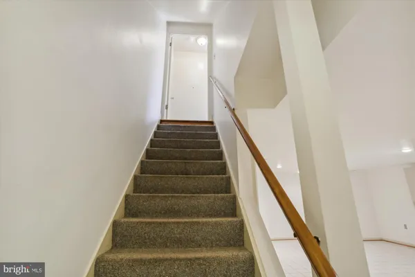 $4,000 | 11817 Charen Lane, Potomac, MD 20854