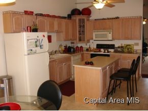 2800 Wordsworth Drive Springfield, IL 62711 - Photo 2 of 14 Gallery Image 2