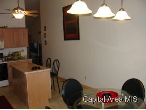 2800 Wordsworth Drive Springfield, IL 62711 - Photo 4 of 14 Gallery Image 4