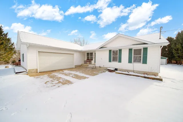 $337,500 | 6117 Kennedy Road, Munith, MI 49259