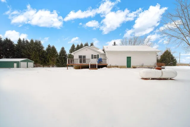 $337,500 | 6117 Kennedy Road, Munith, MI 49259