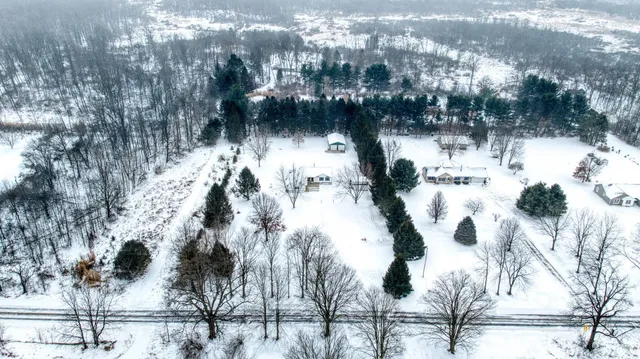 $337,500 | 6117 Kennedy Road, Munith, MI 49259